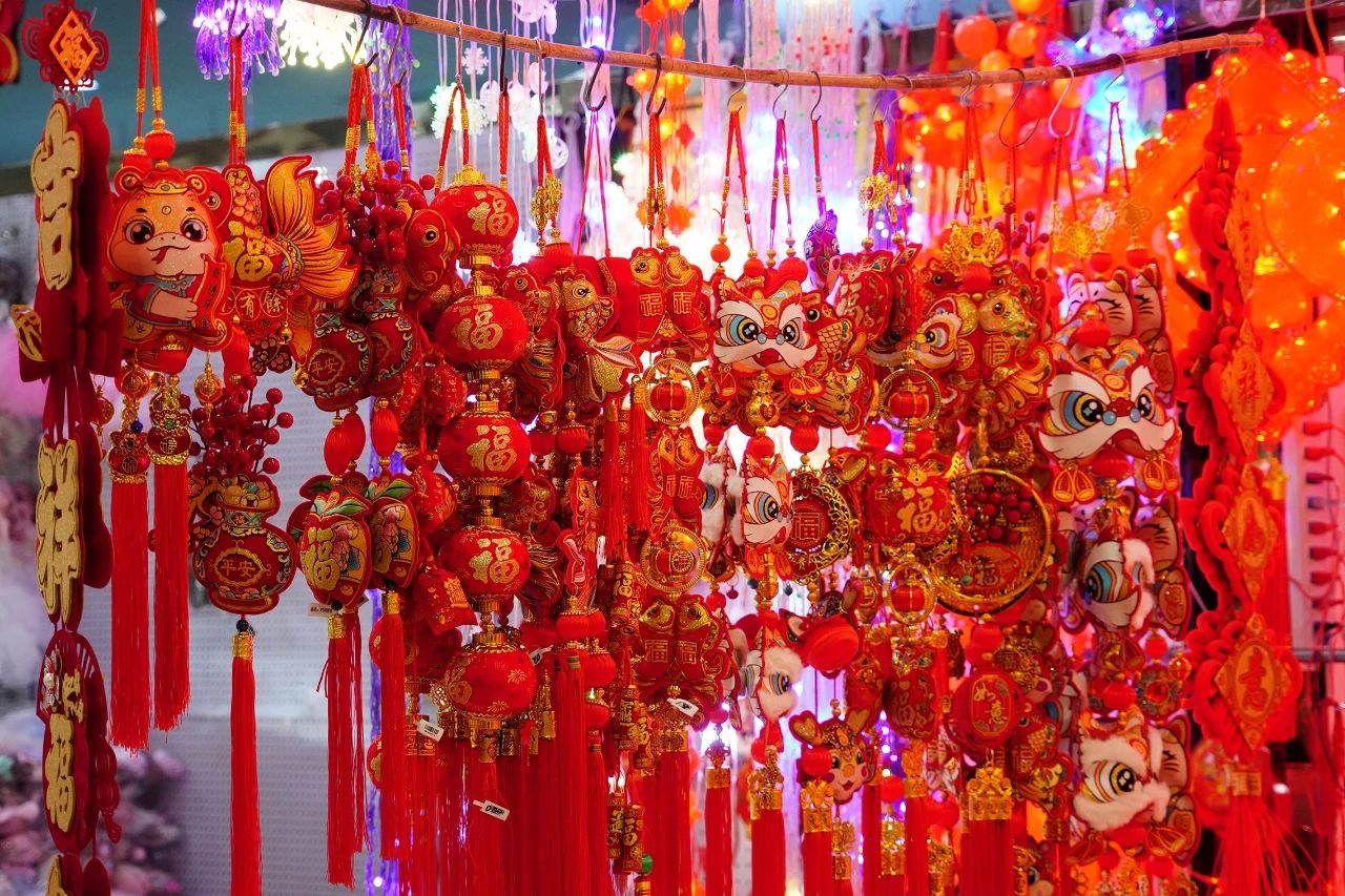 商品热销多优惠 热热闹闹过大年j9九游会网址是什么太原迎泽区(图4)